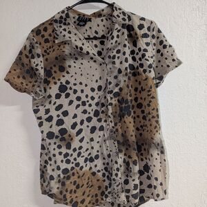 Leopard Animal Print Button-Up Blouse L Silk Brown Black Short Sleeve Maximalist